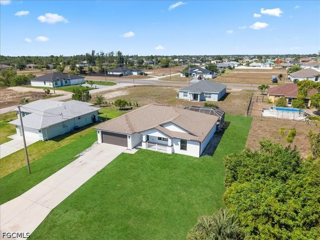 4216 NE 20th Place Cape Coral FL 33909