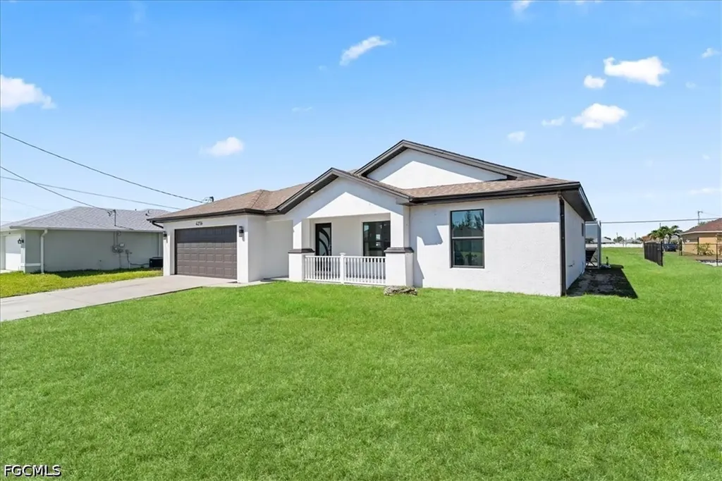 4216 NE 20th Place Cape Coral FL 33909