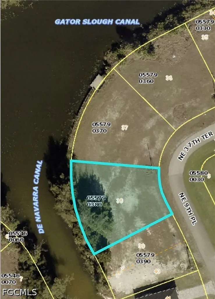 3644 NE 9th Place Cape Coral FL 33909