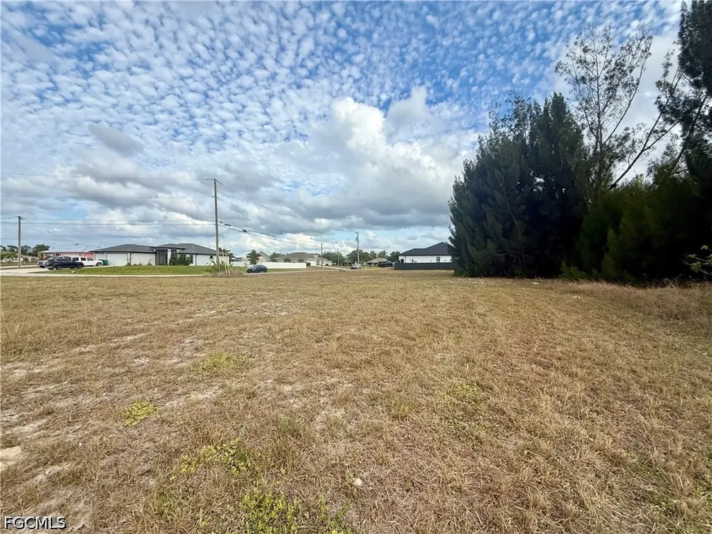 3644 NE 9th Place Cape Coral FL 33909