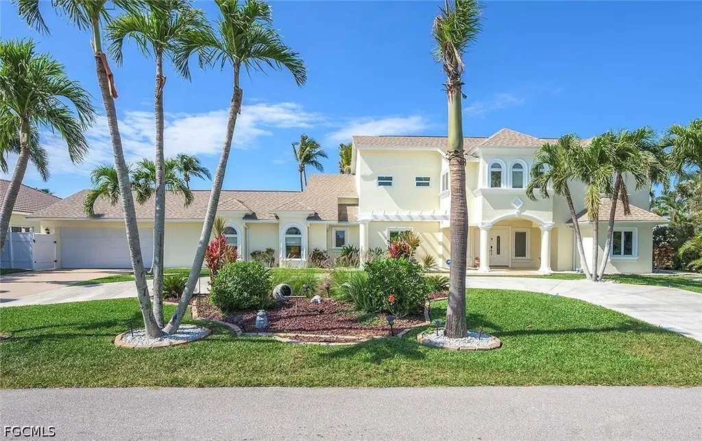 5208 SW 8th Court Cape Coral FL 33914