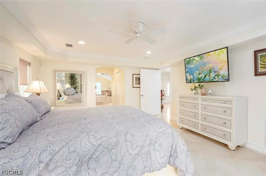 5208 SW 8th Court Cape Coral FL 33914