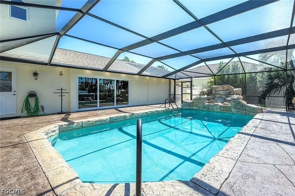5208 SW 8th Court Cape Coral FL 33914