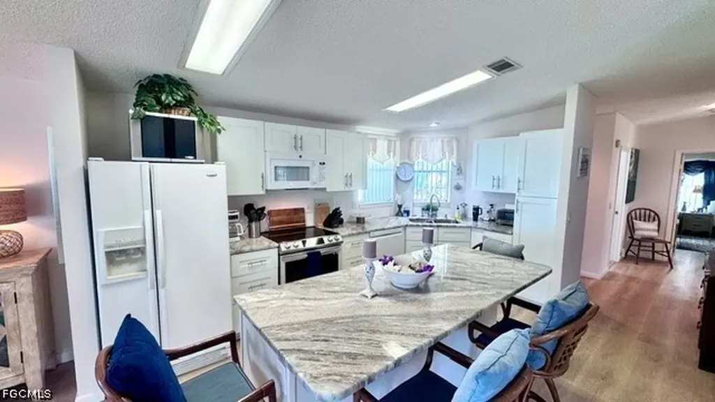 5548 Adam Drive North Fort Myers FL 33917
