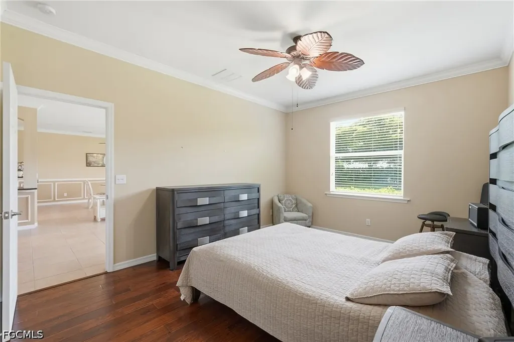 2506 Blackburn Circle Cape Coral FL 33991