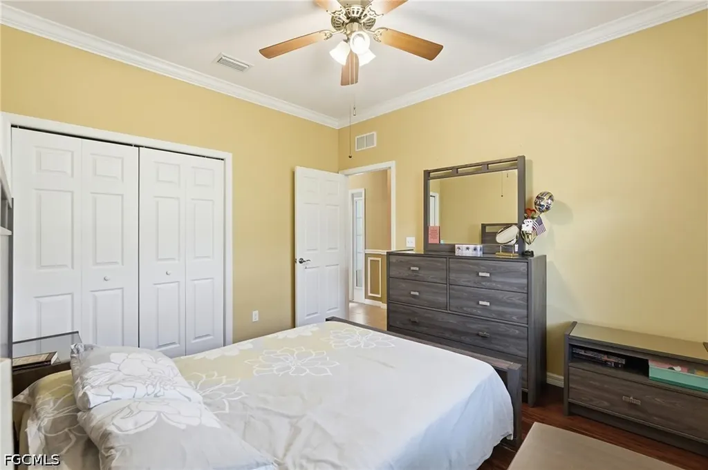 2506 Blackburn Circle Cape Coral FL 33991