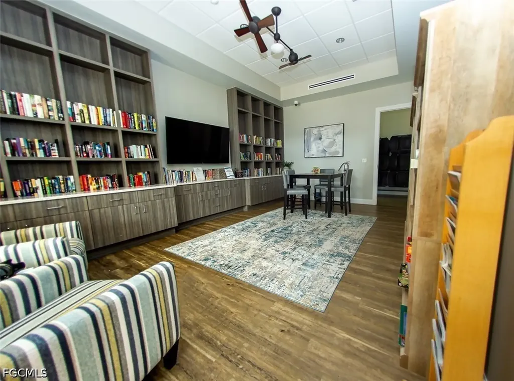2506 Blackburn Circle Cape Coral FL 33991