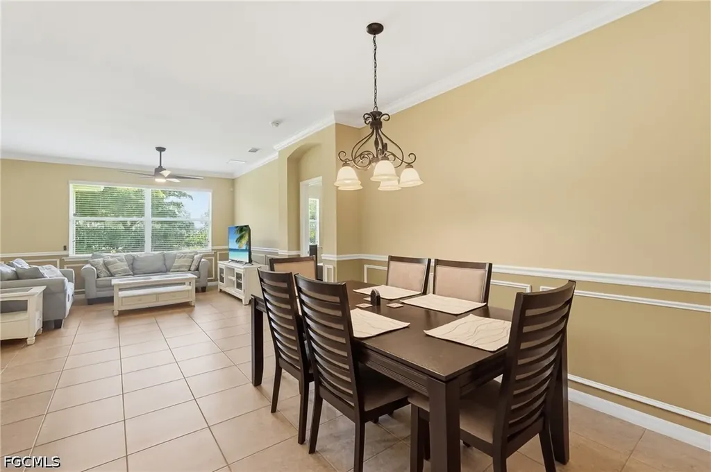 2506 Blackburn Circle Cape Coral FL 33991