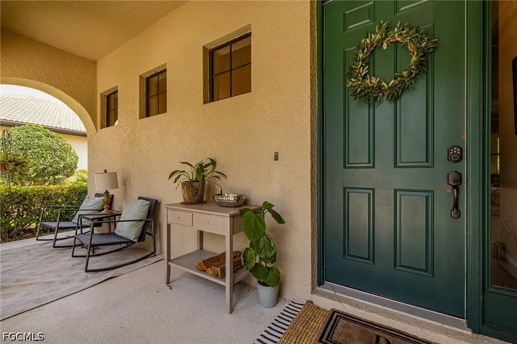12627 Kentwood Avenue Fort Myers FL 33913
