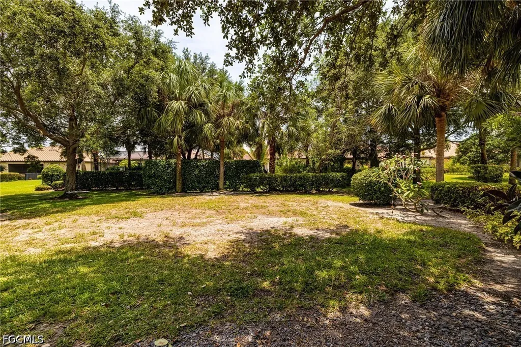 12627 Kentwood Avenue Fort Myers FL 33913