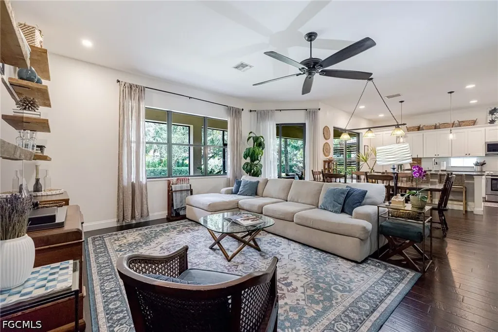 12627 Kentwood Avenue Fort Myers FL 33913