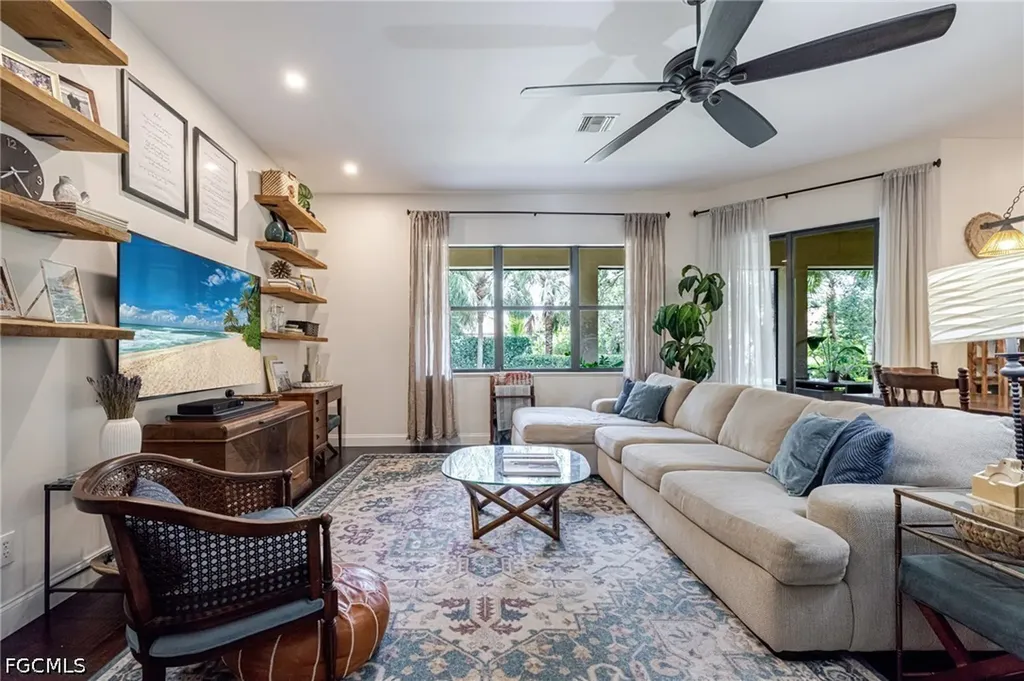 12627 Kentwood Avenue Fort Myers FL 33913