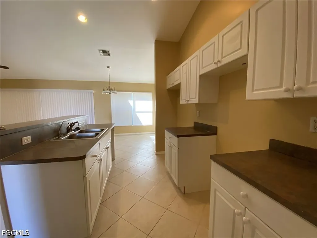 2030 NW 8th Terrace Cape Coral FL 33993
