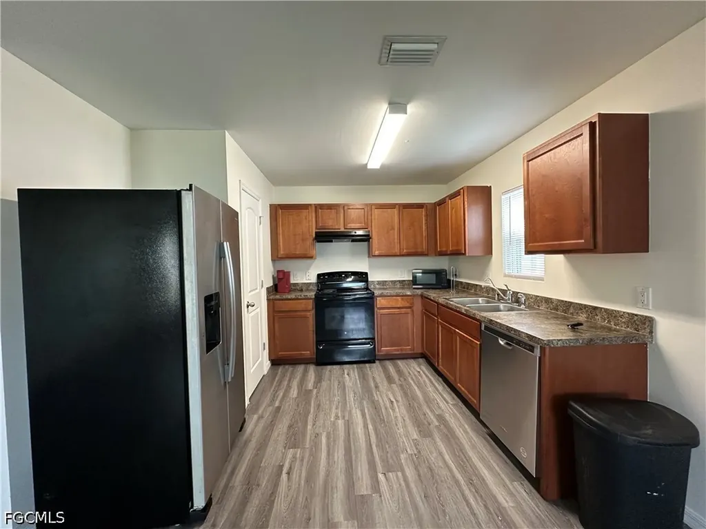 1315 NW 15th Avenue Cape Coral FL 33993