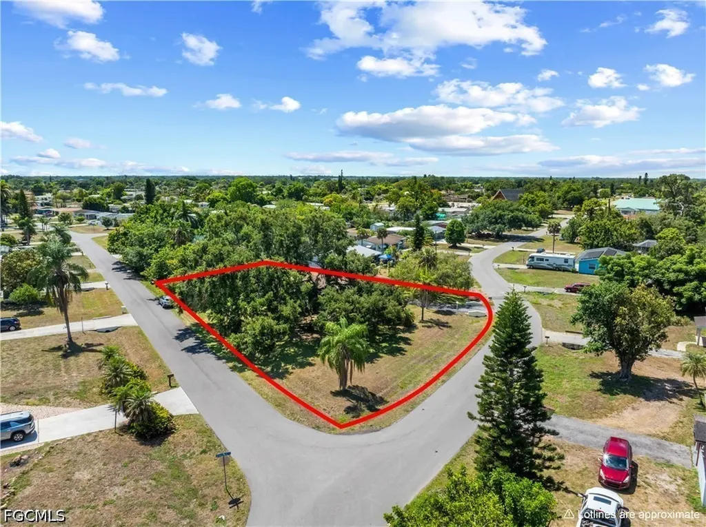 112 Clayton Avenue Lehigh Acres FL 33936
