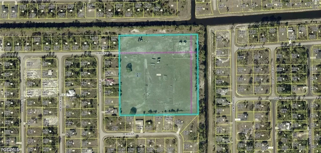 1053 Gladys Street Lehigh Acres FL 33974