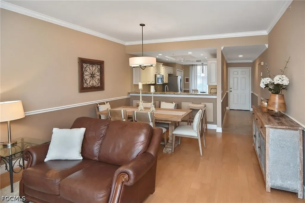 8099 Queen Palm Lane Fort Myers FL 33966
