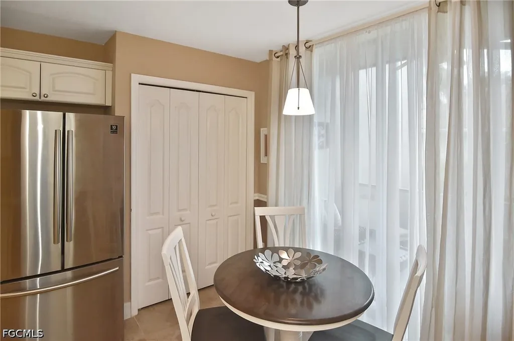 8099 Queen Palm Lane Fort Myers FL 33966