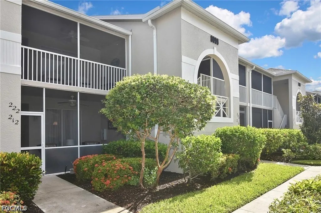 8099 Queen Palm Lane Fort Myers FL 33966