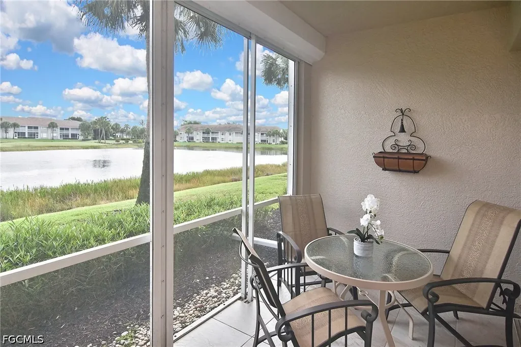8099 Queen Palm Lane Fort Myers FL 33966