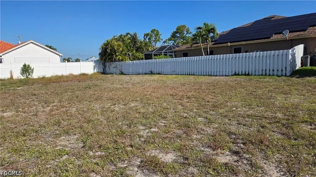 2630 NW 24th Place Cape Coral FL 33993