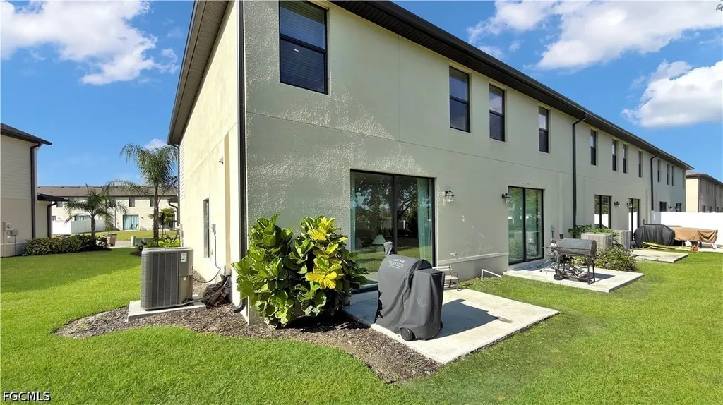 14135 Oviedo Place Fort Myers FL 33905