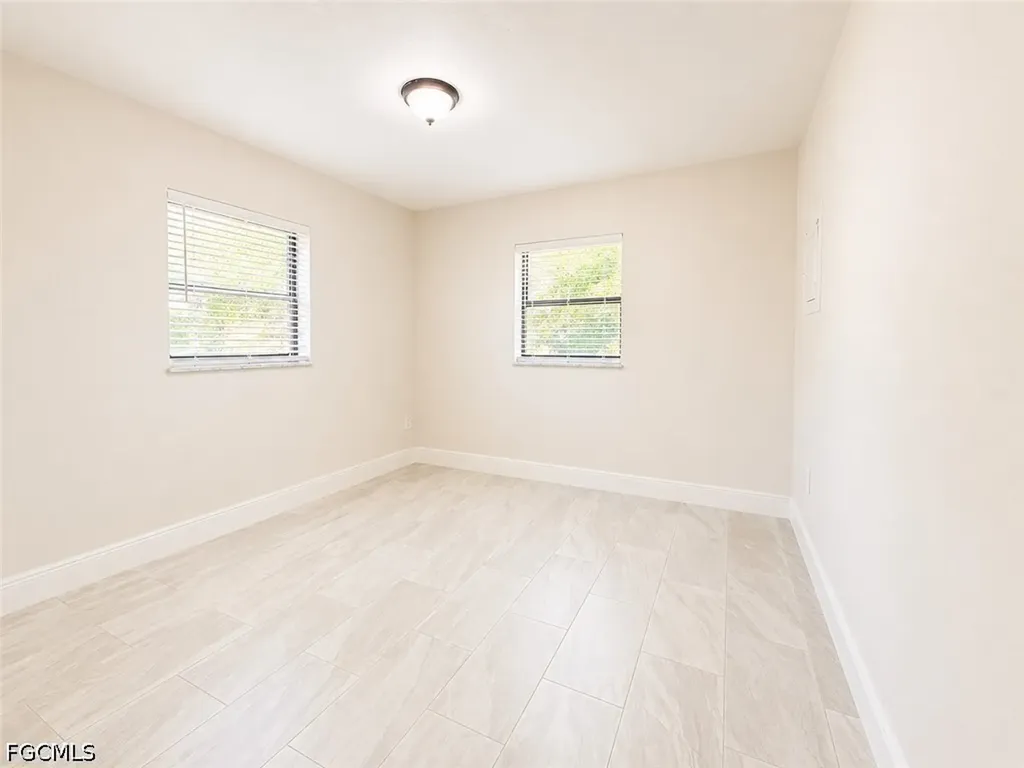3425 South Street Fort Myers FL 33916