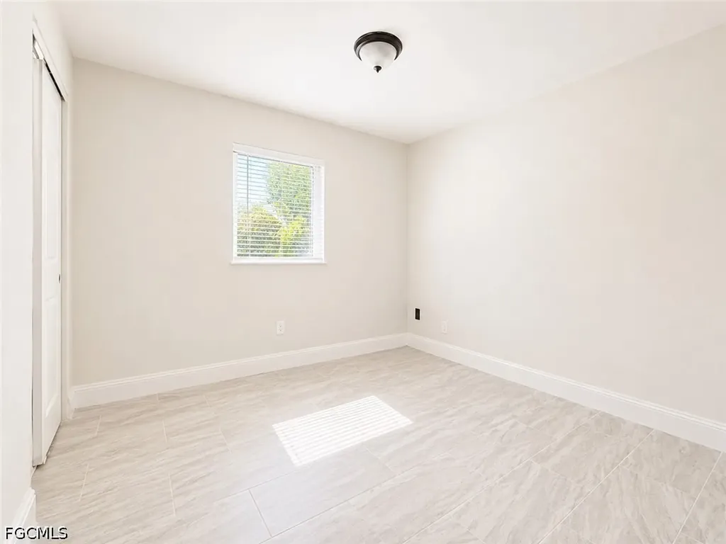 3425 South Street Fort Myers FL 33916