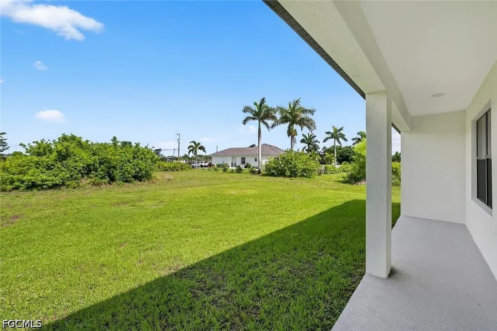 2008 NW 24th Place Cape Coral FL 33993
