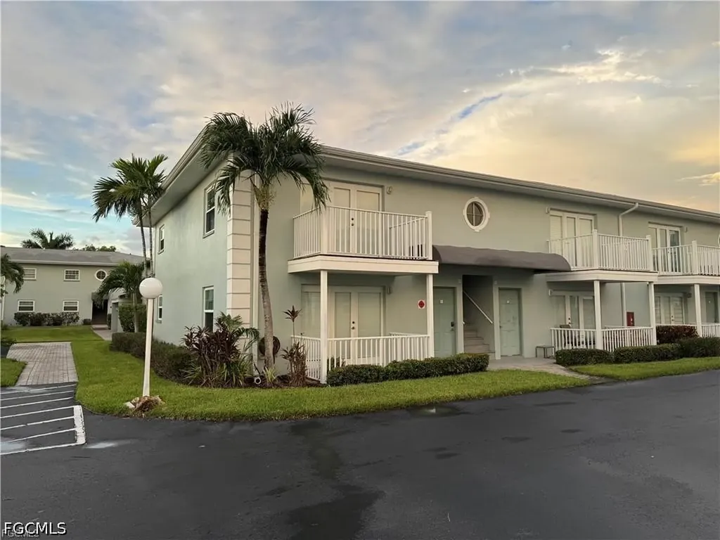 3326 N Key Drive North Fort Myers FL 33903