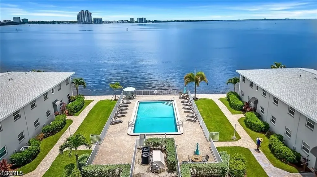 3326 N Key Drive North Fort Myers FL 33903