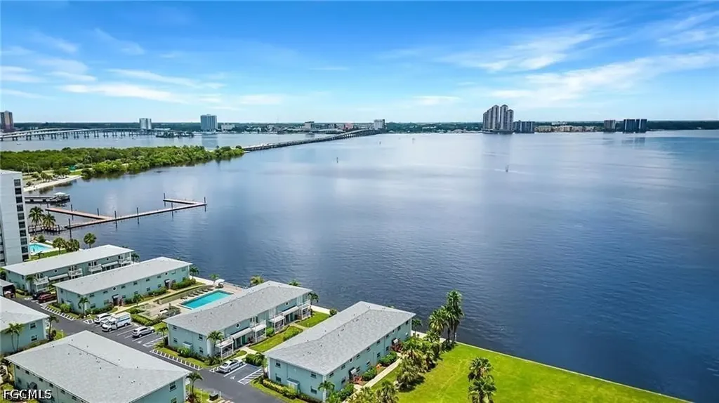 3326 N Key Drive North Fort Myers FL 33903