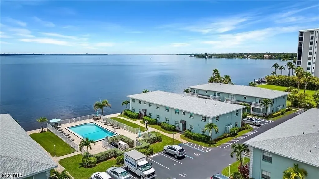 3326 N Key Drive North Fort Myers FL 33903