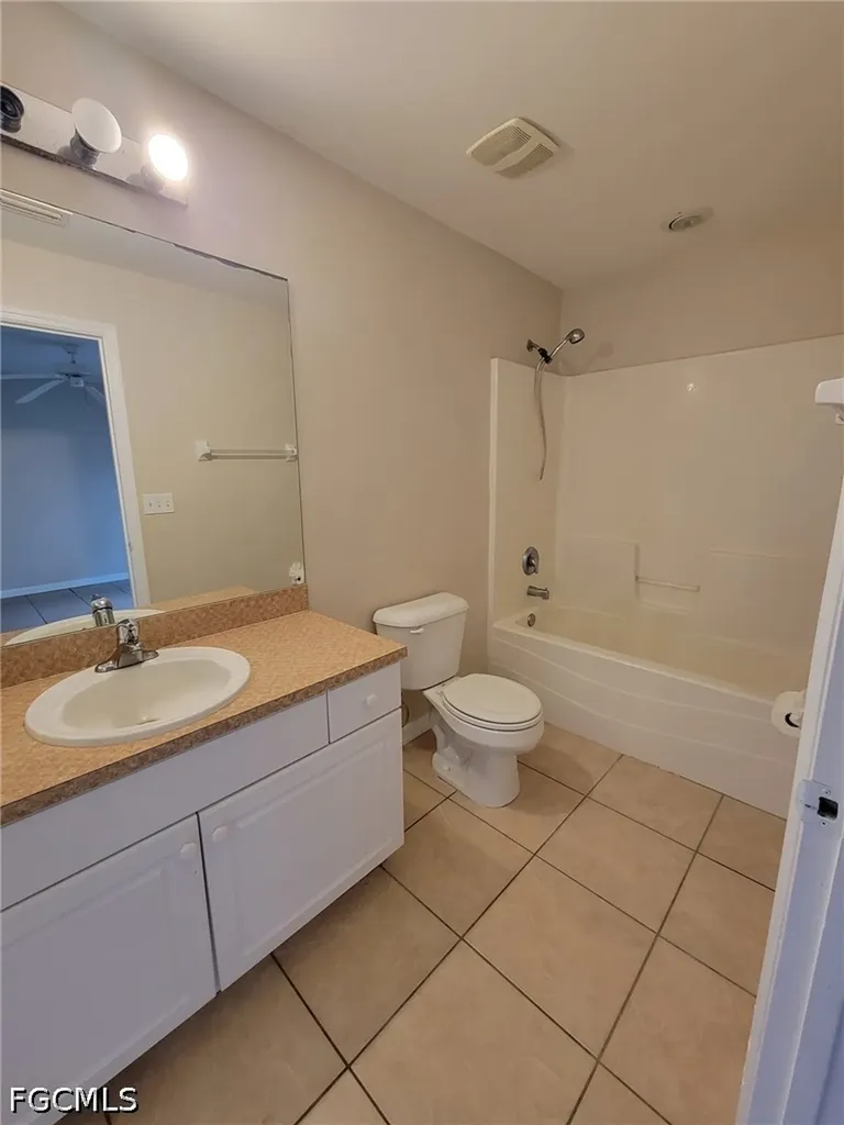 1137 Deauville Street E Lehigh Acres FL 33974