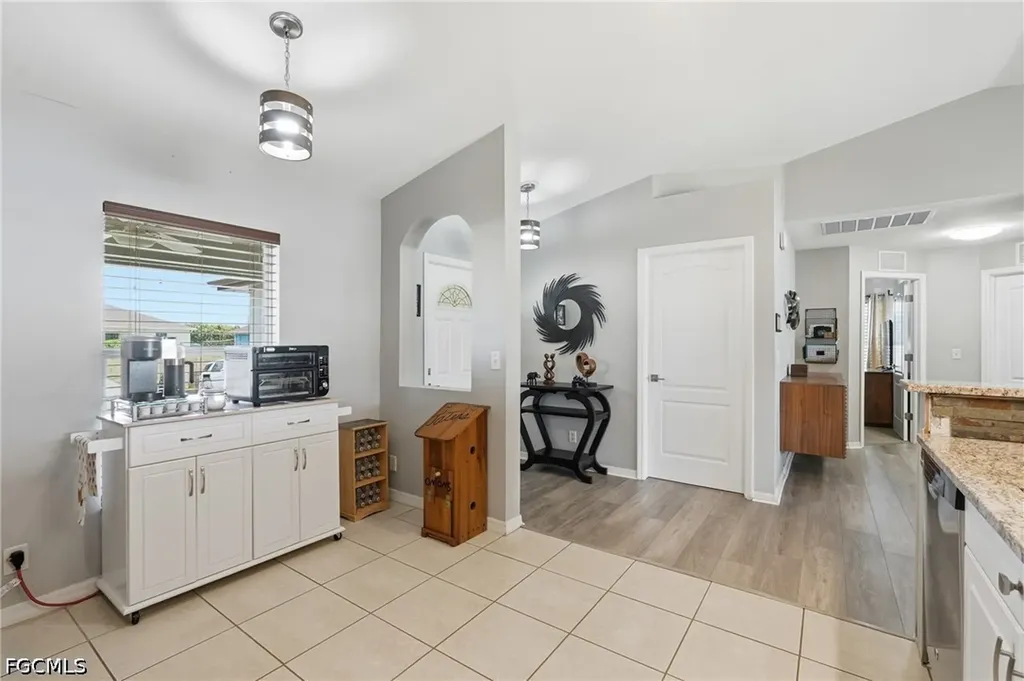 2038 NE 24th Terrace Cape Coral FL 33909