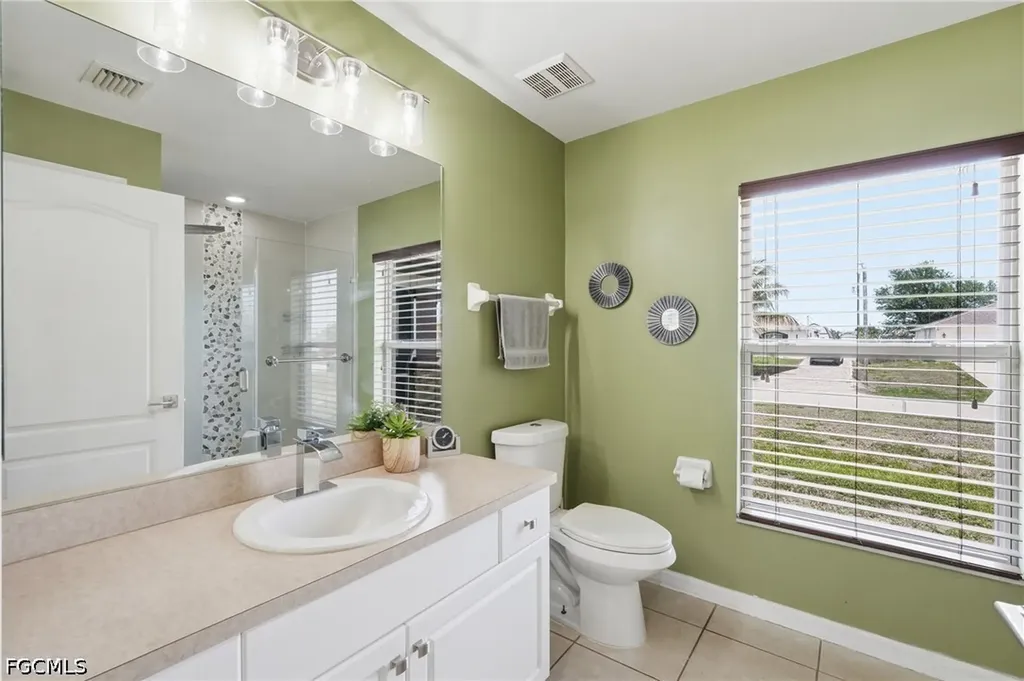 2038 NE 24th Terrace Cape Coral FL 33909