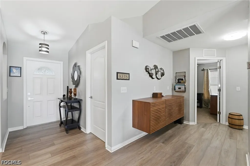 2038 NE 24th Terrace Cape Coral FL 33909