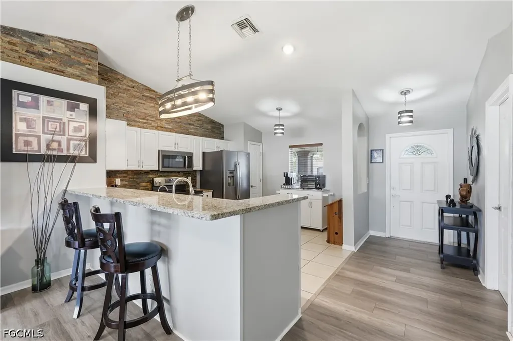 2038 NE 24th Terrace Cape Coral FL 33909