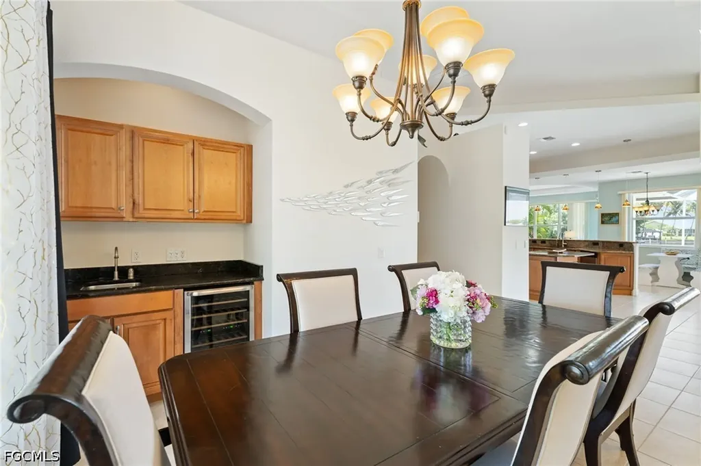 2506 Retunda Parkway W Cape Coral FL 33904