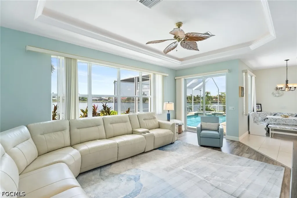 2506 Retunda Parkway W Cape Coral FL 33904
