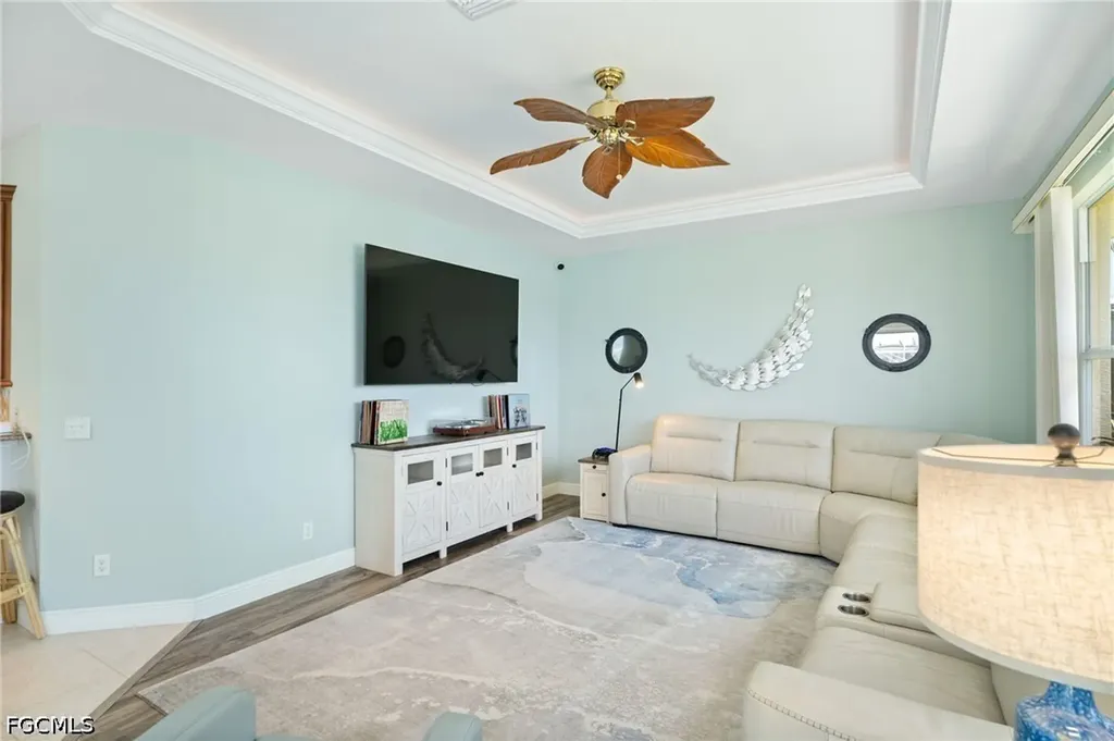 2506 Retunda Parkway W Cape Coral FL 33904