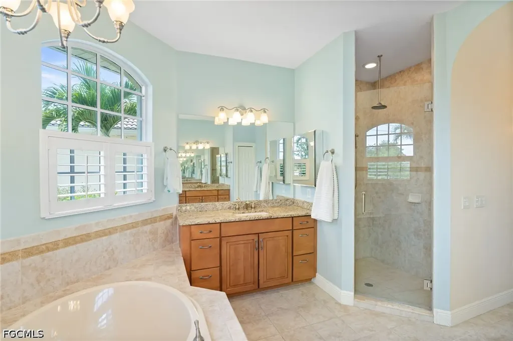 2506 Retunda Parkway W Cape Coral FL 33904