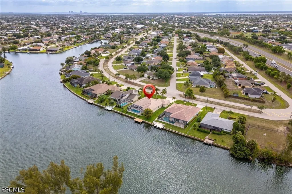 2506 Retunda Parkway W Cape Coral FL 33904