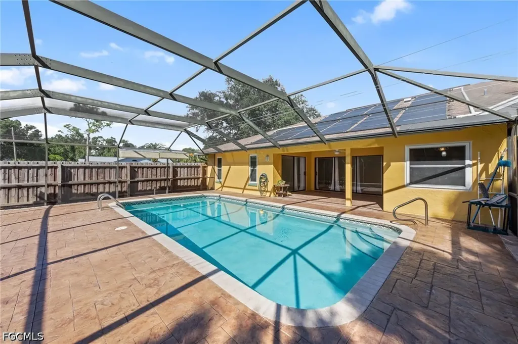 7810 Deni Drive North Fort Myers FL 33917