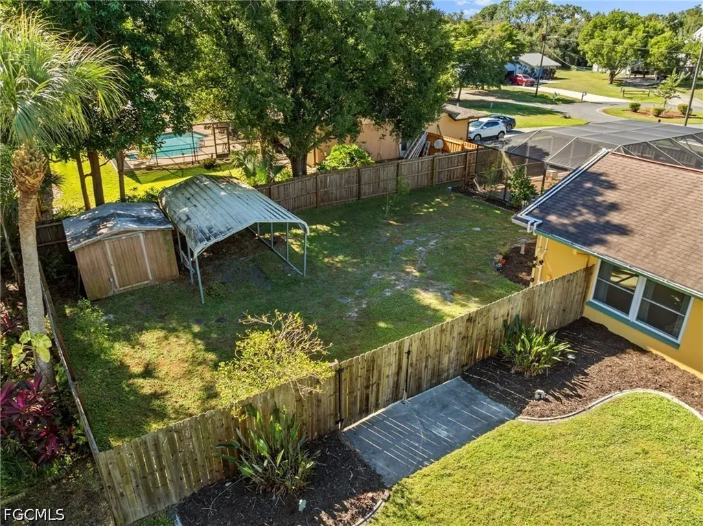 7810 Deni Drive North Fort Myers FL 33917