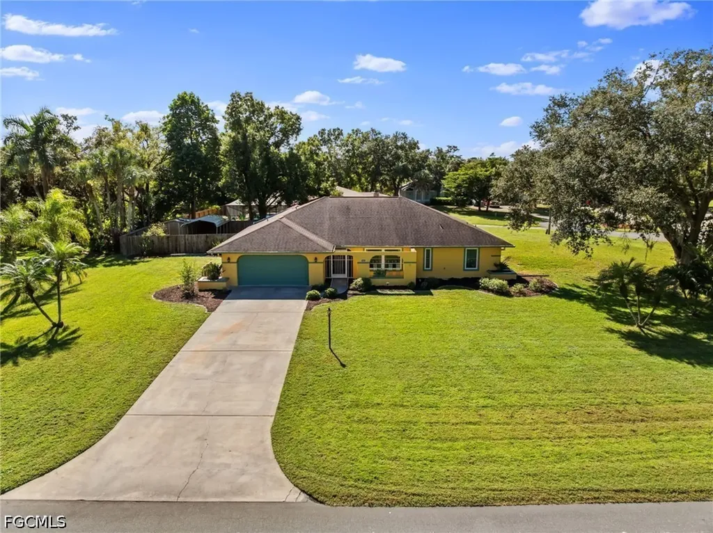 7810 Deni Drive North Fort Myers FL 33917