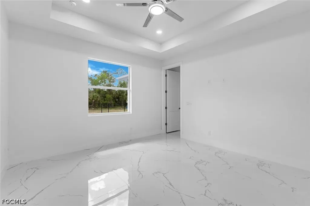 407 Columbus Avenue Lehigh Acres FL 33972