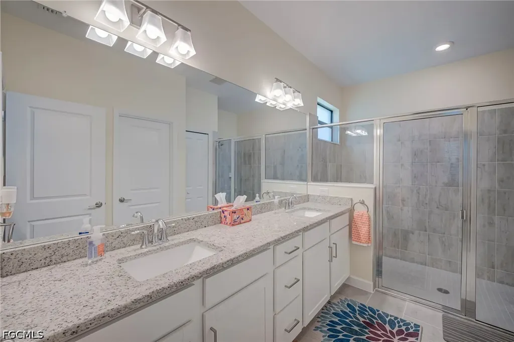 14450 Secret Garden Cove Fort Myers FL 33913