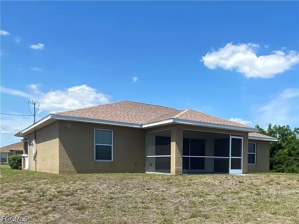 4001 10th Street SW Lehigh Acres FL 33976