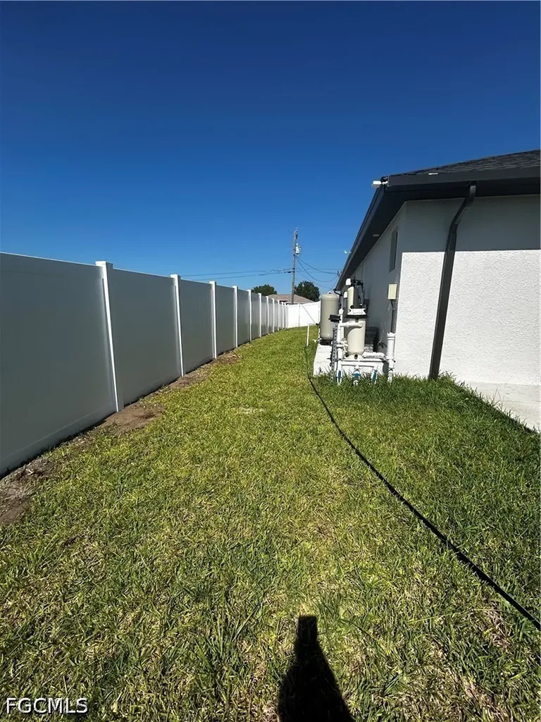 1008 NW 12th Avenue Cape Coral FL 33993